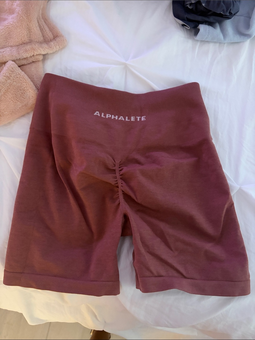 Alphalete Women's High-Rise Scrunch Biker Shorts - Maroon